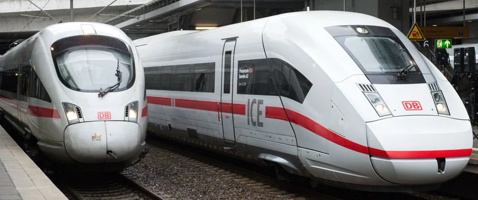 2495eb03-0001-0004-0000-000001000228_w960_r2.3828435266084194_fpx78.87_fpy49.97.jpg