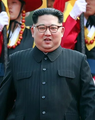 330px-Kim_Jong_Un_with_Honor_Guard_portrait.jpg